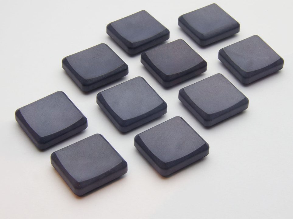 A photo of blank choc keycaps